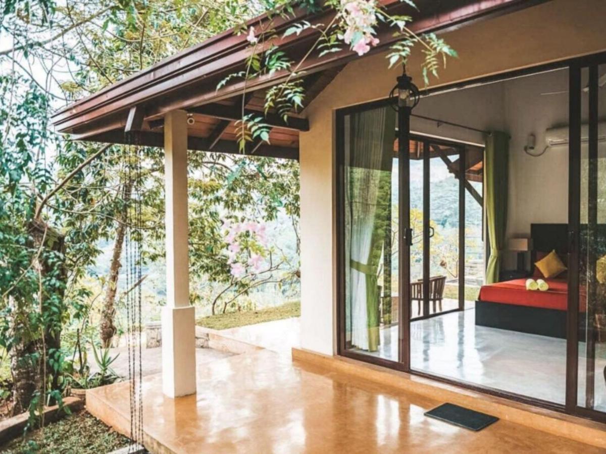 Aqua Exotica Wellness Retreat Hotel Гампола Екстериор снимка